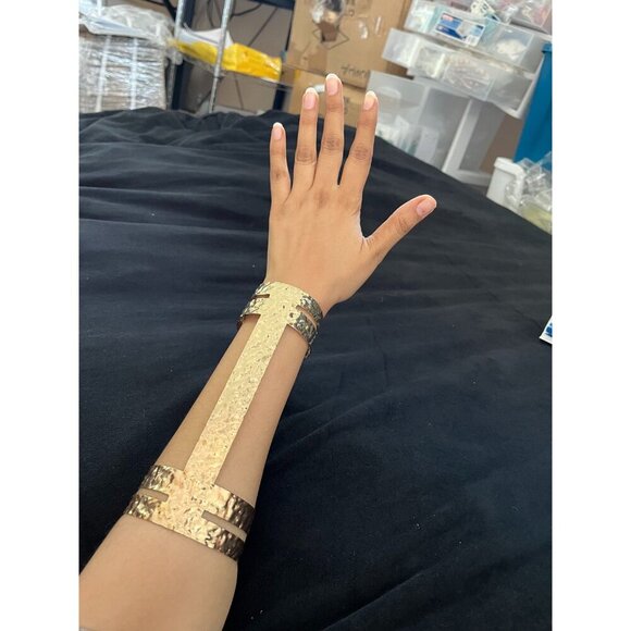 Huge wide gold Arm cuff bracelet chunky bangle metal wedding statement armor - Picture 5 of 6